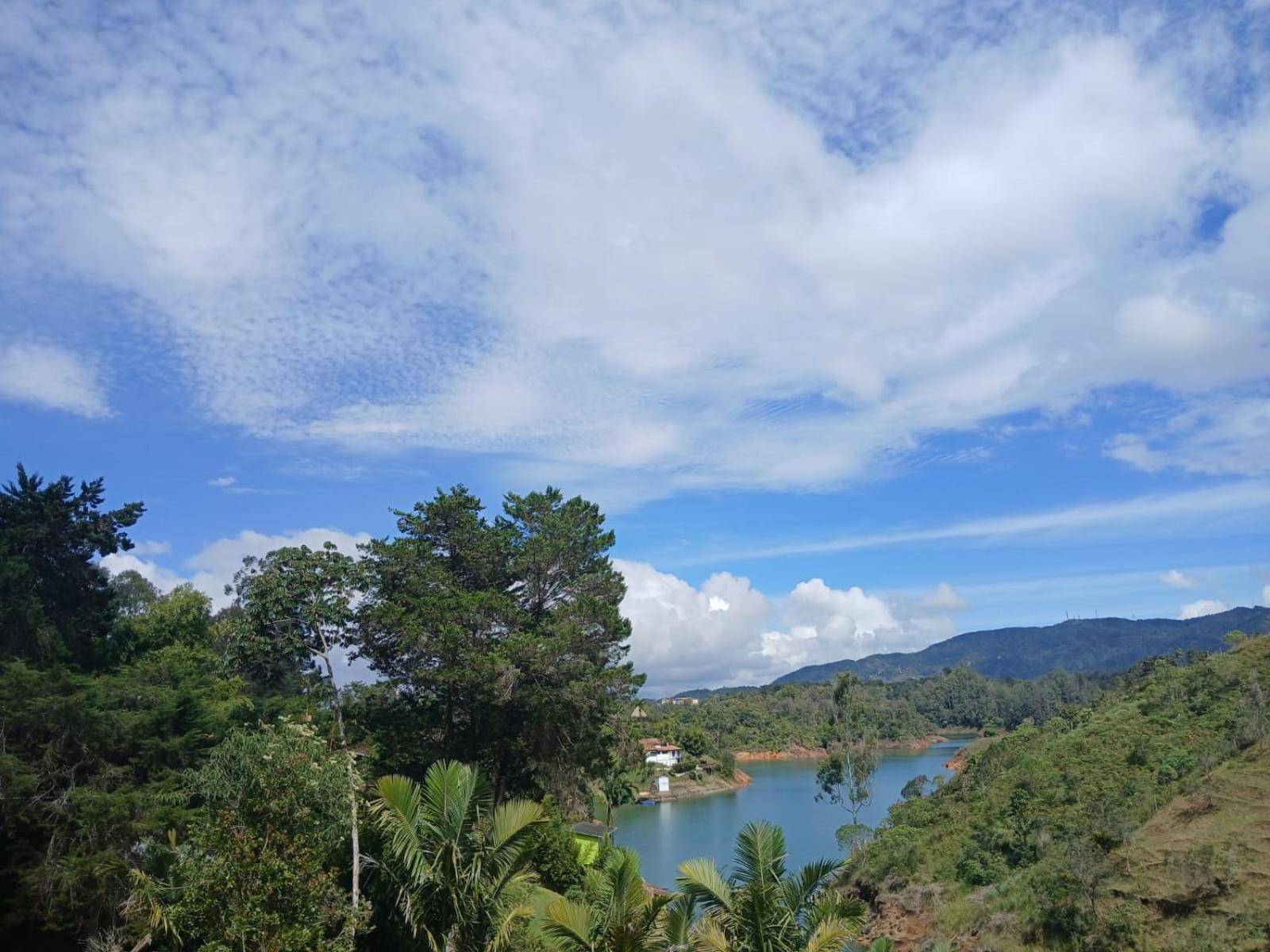 Piedra Del Penol Hotel Guatapé Eksteriør bilde
